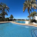 Alberca 2-serviden Daire Denia